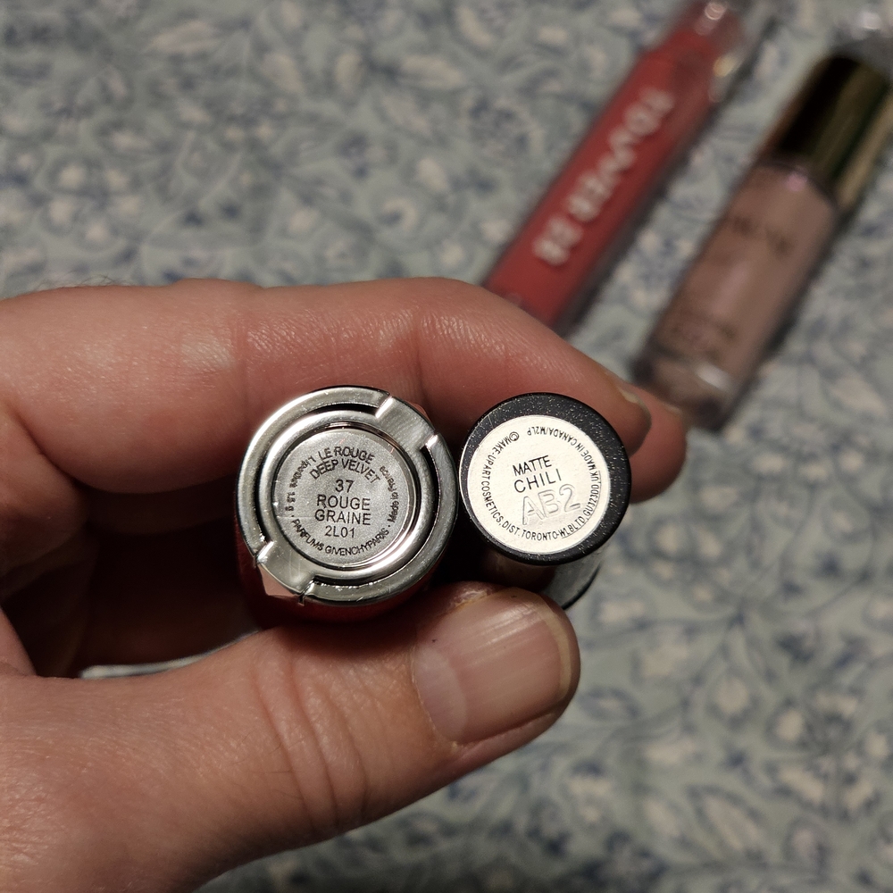 Lip Bundle - Picture 4 of 8